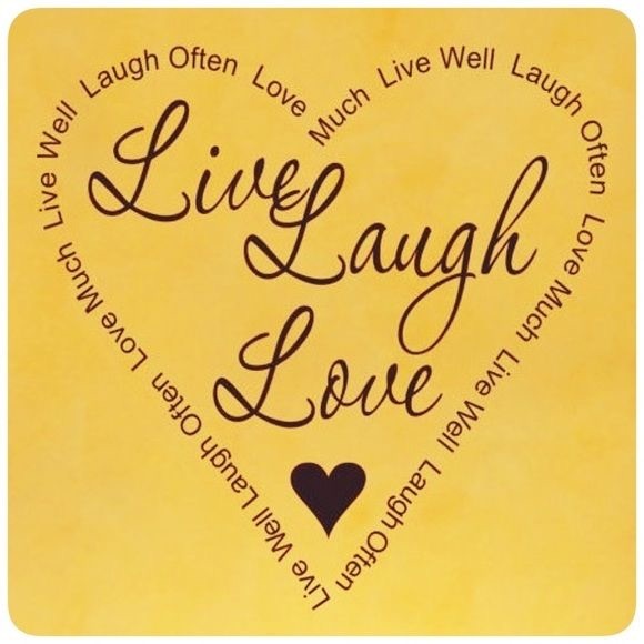 Jewelry • clothes • footwear - Picture 1 of 1